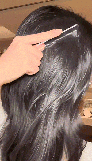 ？10分钟轻松养成女明星「绸缎发」开元棋牌洗完头自然风干还是吹干好(图7)